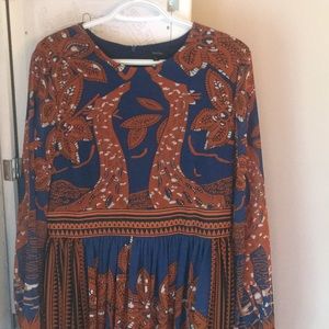 Long sleeve floor length chiffon dress giraffe